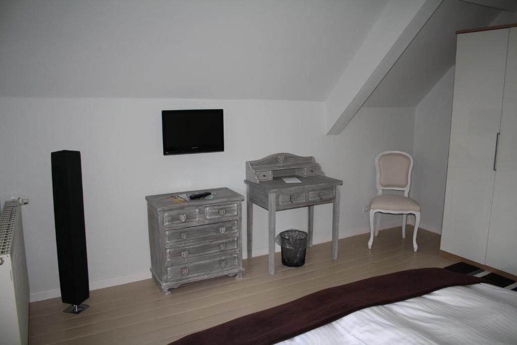 Karolingerhof Hotel Krov Room photo